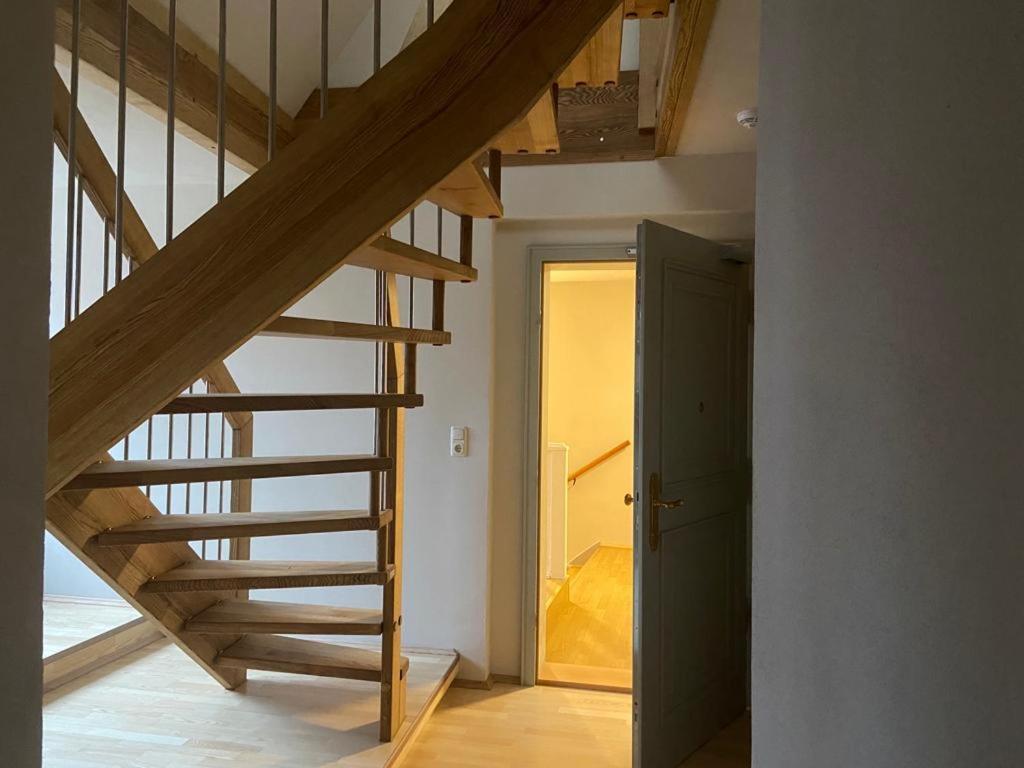 Stadtpalais Bellevue-Suite 3- Zimmer- Maisonettewohnung Mit Dachterrasse Maximal 4 Personen 바우트젠 외부 사진