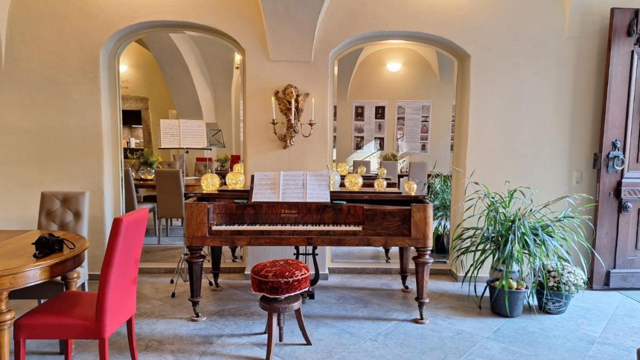 Stadtpalais Bellevue-Suite 3- Zimmer- Maisonettewohnung Mit Dachterrasse Maximal 4 Personen 바우트젠 외부 사진