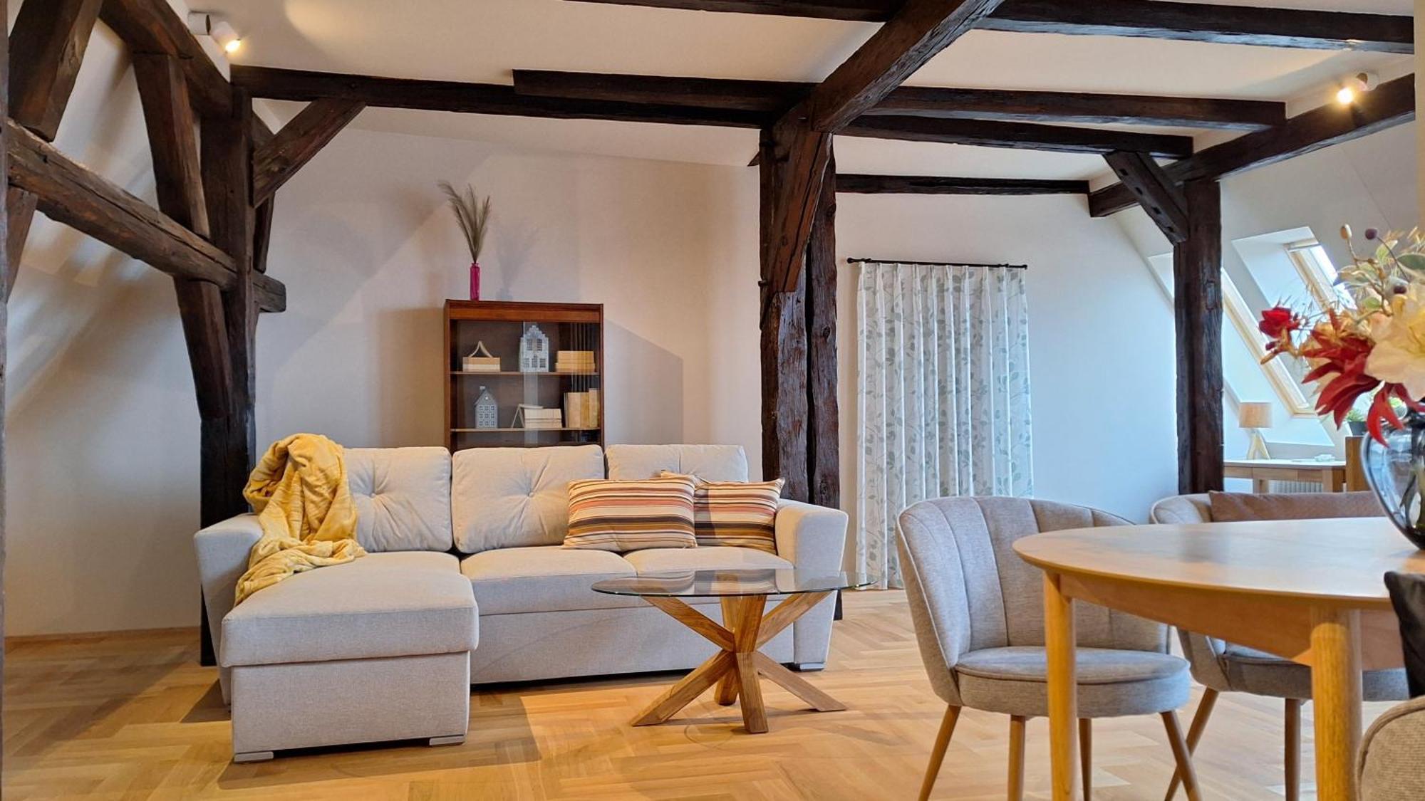 Stadtpalais Bellevue-Suite 3- Zimmer- Maisonettewohnung Mit Dachterrasse Maximal 4 Personen 바우트젠 외부 사진