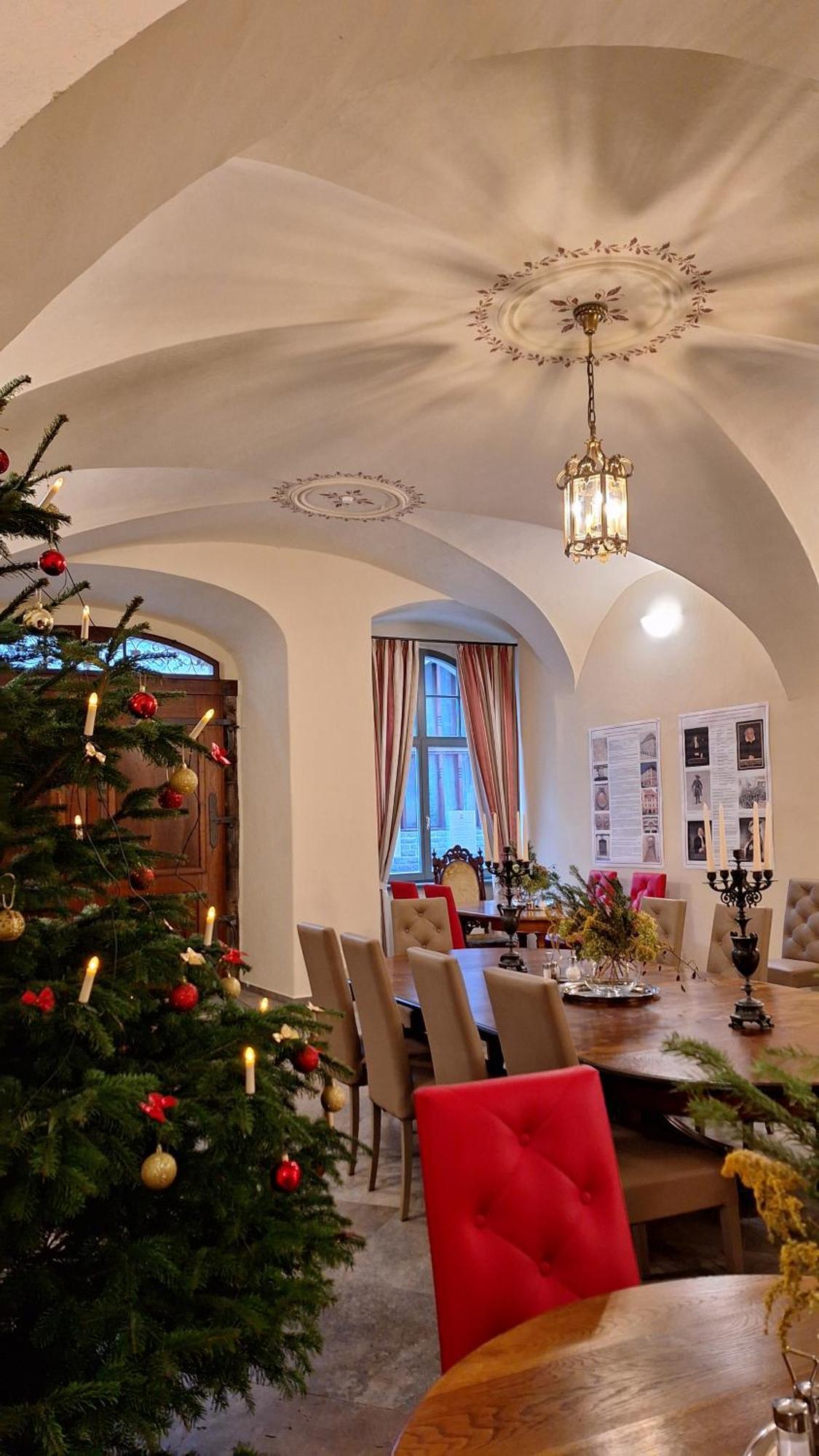 Stadtpalais Bellevue-Suite 3- Zimmer- Maisonettewohnung Mit Dachterrasse Maximal 4 Personen 바우트젠 외부 사진