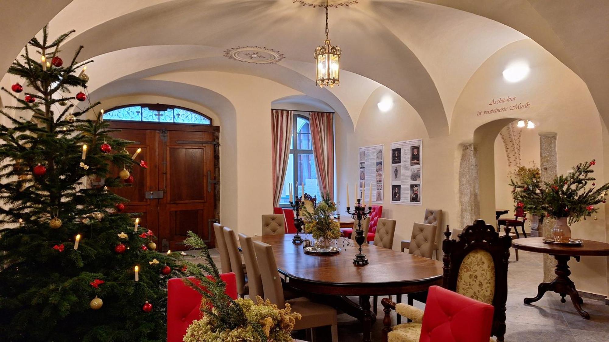 Stadtpalais Bellevue-Suite 3- Zimmer- Maisonettewohnung Mit Dachterrasse Maximal 4 Personen 바우트젠 외부 사진